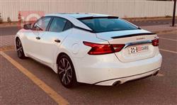 Nissan Maxima